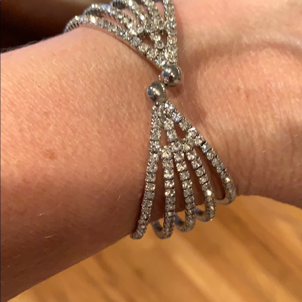 Stretch diamanté bangle